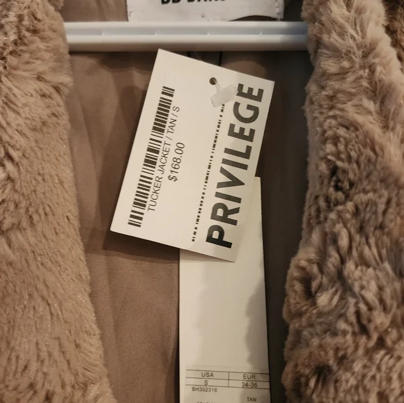 Jacket - Picture 2 of 3